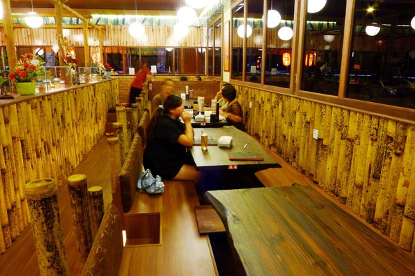 Life Cafe –